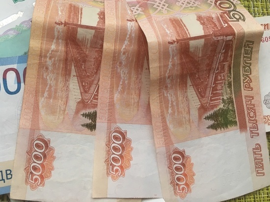 На 383 тысячи рублей мошенники обманули трех жительниц Смоленской области