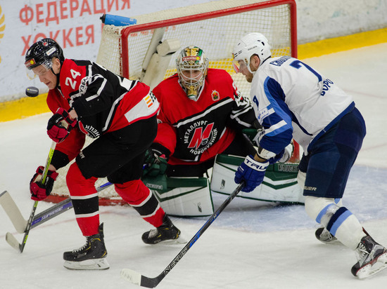 Новокузнецкий ХК “Металлург” одержал победу в последнем выездном матче регулярного чемпионата