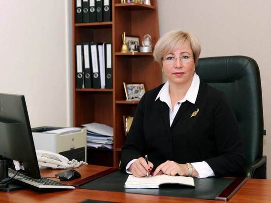 Экс-председатель гордумы Нового Уренгоя возглавила департамент образования города