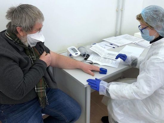 В Серпухове организовали вакцинацию от Cоvid-19 граждан старшего возраста