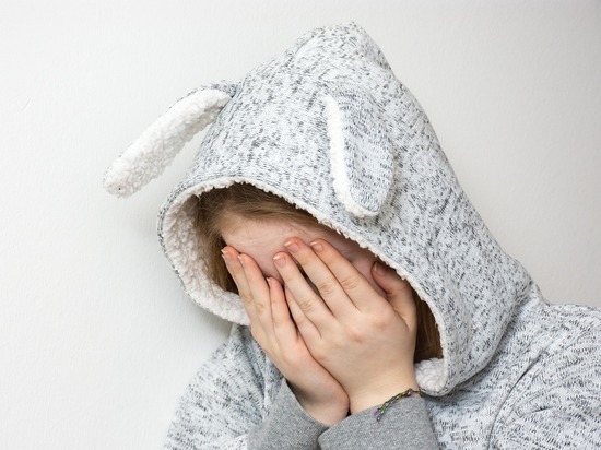10-летнюю рязанку, которую выгнала на мороз бабушка-опекун, передали в приемную семью