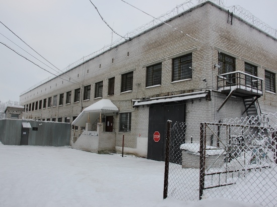 Коронавирус обнаружили у заключенных СИЗО в Сегеже