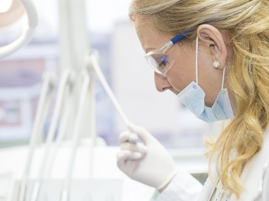 Петербургская стоматология оказала помощь более 200 ковид-пациентам