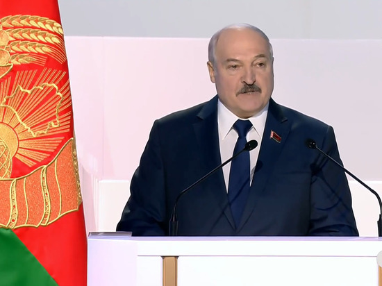 Лукашенко назвал дату референдума по новой конституции