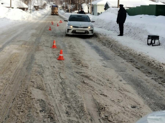  Карельский пенсионер, переходя дорогу в неположенном месте, попал под машину