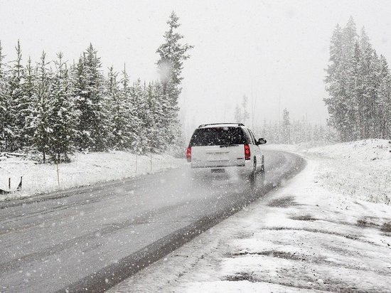 Жителям Серпухова напомнили правила поведения при снежном заносе и метелях