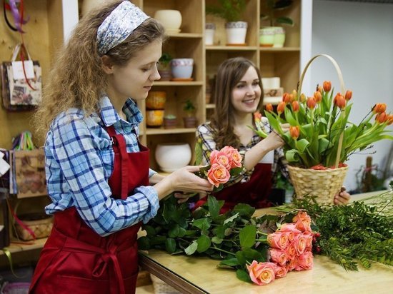 Администрация Петрозаводска рассказала, где можно будет продавать цветы 8 Марта