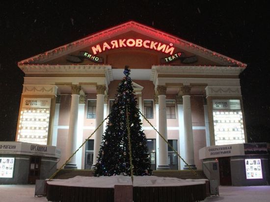 Омским кинотеатрам и театрам разрешили увеличить заполняемость залов