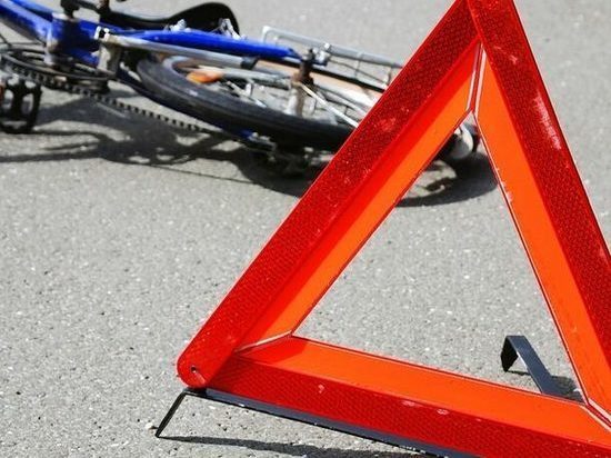 В Азове легковушка сбила пожилого велосипедиста