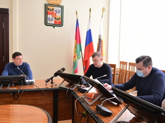 Глава Краснодара собрал оперативный штаб по ликвидации снегопада