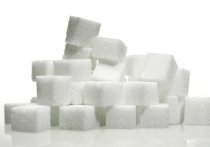 Пока правительство искусственно фиксирует цены на продовольствие и занимается откровенным «кошмарингом» производителей под предлогом стабилизации стоимости продуктов питания, участники рынка сахара предупреждают, что к лету сладкий песок в магазинах станет дефицитом
