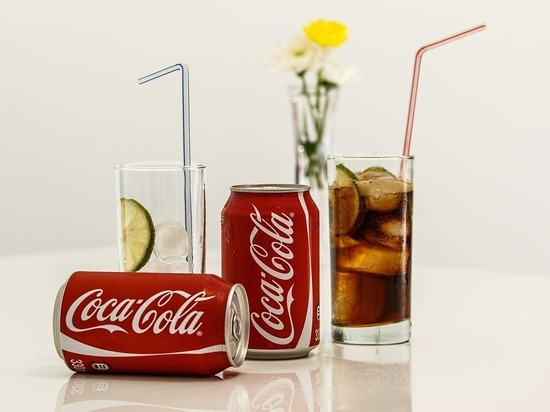 «Coca-Cola» будет разливать свои напитки в бумажные бутылки