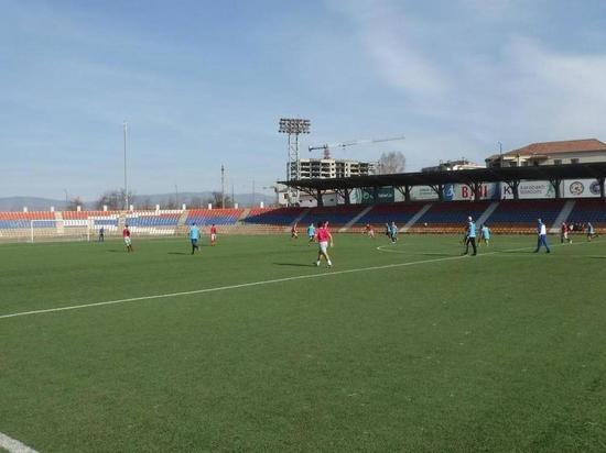 Карабахские футболисты с крупным счетом переиграли российских миротворцев