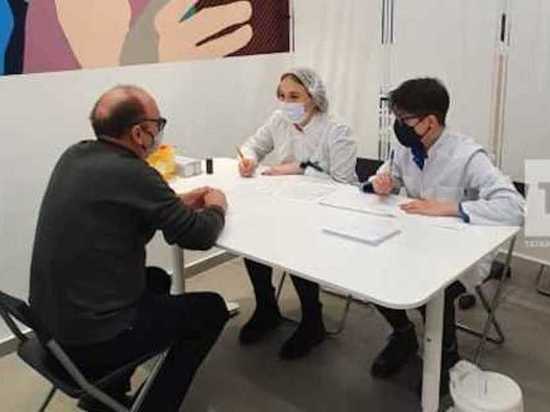 В ТЦ МЕГА в Казани заработал прививочный пункт