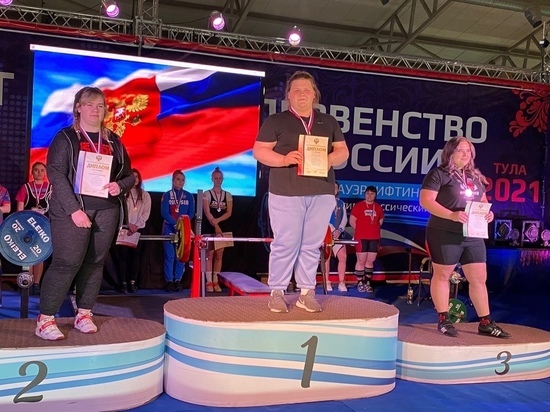 Силачка из Обнинска побила рекорд России по жиму лежа