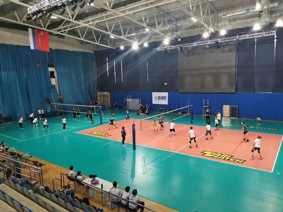 Открытый турнир по волейболу прошел в Серпухове