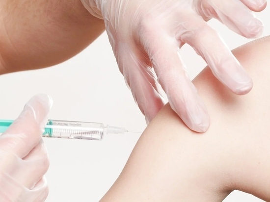 В Калужской области вакцинацию от Covid прошли почти 25 тысяч человек
