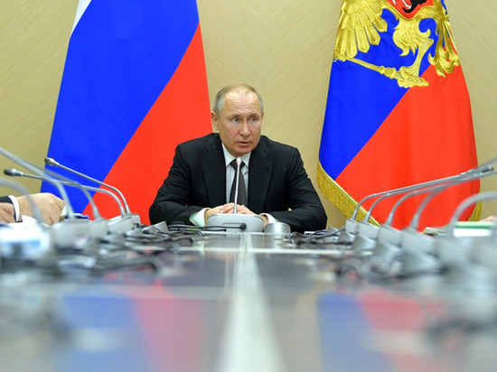 Названы темы предстоящей встречи Путина с главами парламентских фракций