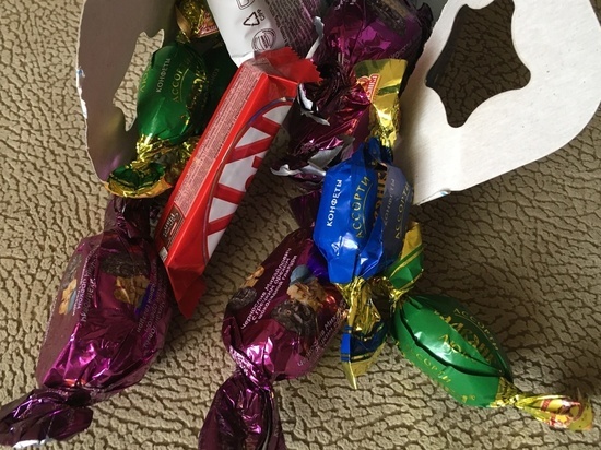 В Смоленске знакомый подговорил 16-летнего подростка украсть шоколад из магазина