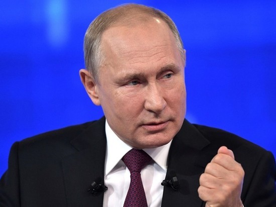 Путин оценил закрытие телеканалов на Украине: "Прихлопнули"