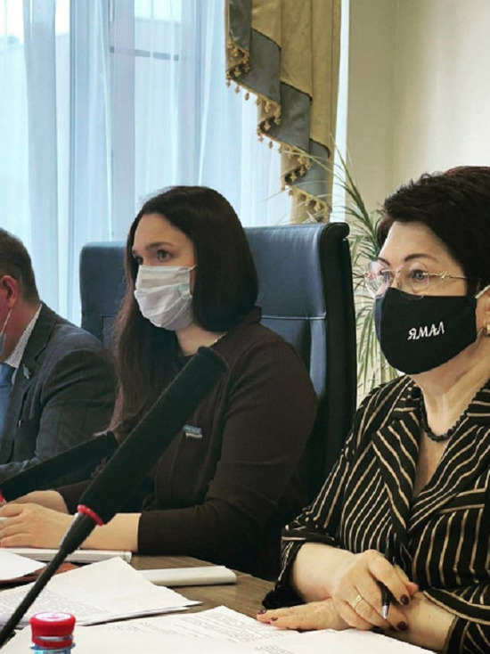 Газоны защитят от автомобилистов законодательно на Ямале