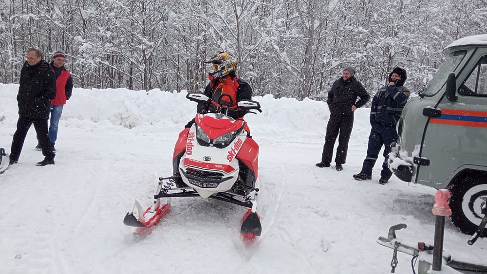 В Апшеронском районе Кубани несколько посёлков отрезало от внешнего мира снегопадом