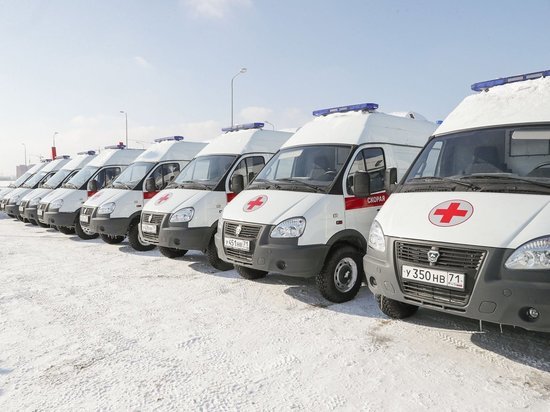 Алексей Дюмин передал региональному Центру медицины катастроф 40 новых автомобилей
