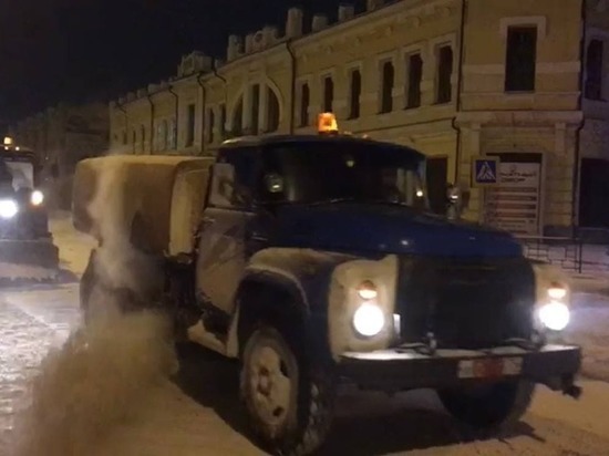Коммунальные службы готовятся к ночному снегопаду в Чите