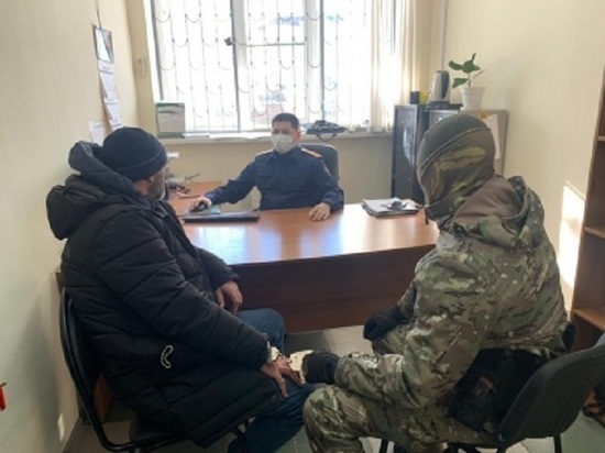 В Калмыкии задержан житель Астраханской области по подозрению в даче взятки