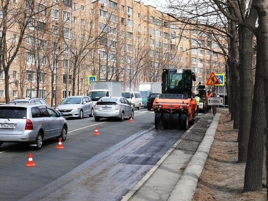 Две проблемные дороги на Чуркине во Владивостоке отремонтируют летом