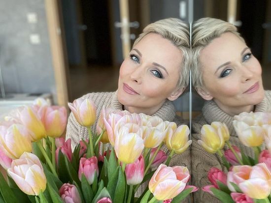 48-летняя актриса Дарья Повереннова вышла замуж за миллионера