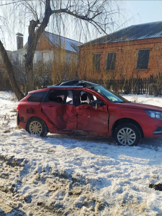 Воронежские полицейские устанавливают обстоятельства ДТП с пострадавшими
