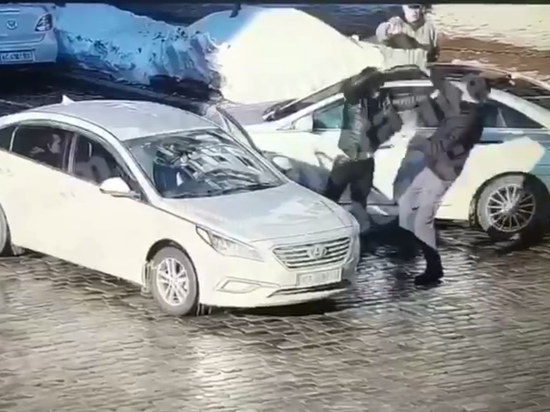 Азербайджанец в центре Киева двумя ударами убил пешехода