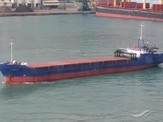 Кубанский Роспотребнадзор усомнился в отравлении моряков на судне "April"