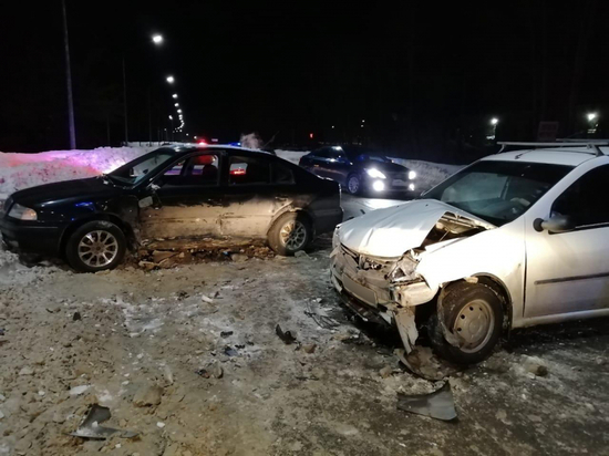 В аварии на Ряжском шоссе пострадали два человека