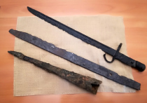 Старинный вток от копья и японский штык-нож были обнаружены археологами в центре Москвы