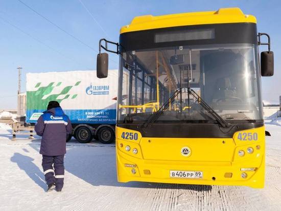 Пассажиров в Ноябрьске начали возить автобусы на экотопливе