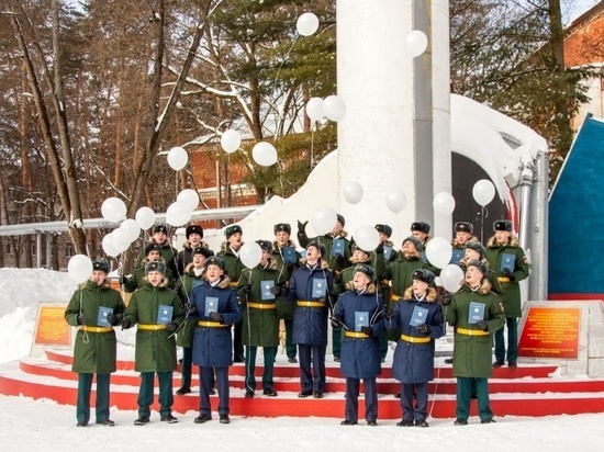 Выпуск прапорщиков прошёл в академии ракетных войск в Серпухове
