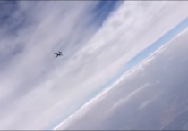 В Сети распространилось видео, снятое из кабины военного самолёта