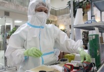 За минувшие сутки в России зафиксировано 12 742 новых случая COVID-19