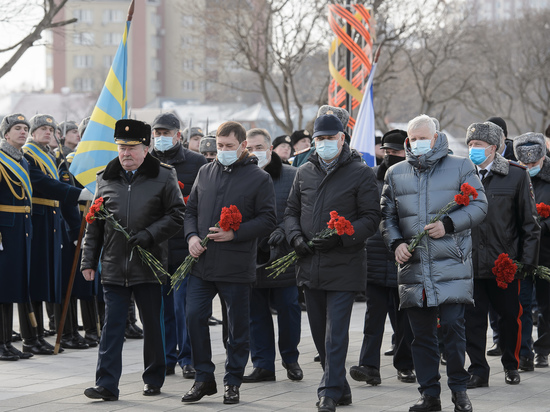 Воронежский губернатор почтил память защитников Отечества