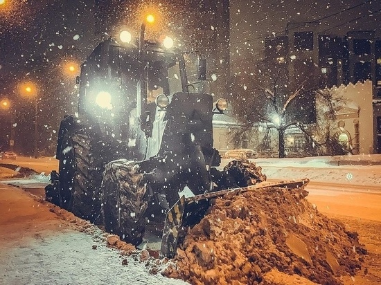 «Это как съесть слона»: мэрия Красноярска оправдалась за долгую очистку дорог от снега