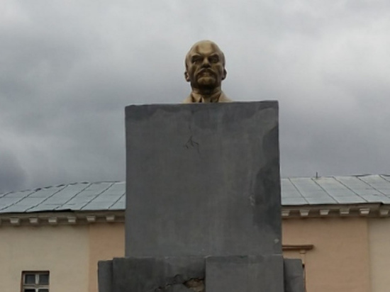 О переносе памятника Ленину в Судогде за 3,6 миллиона рублей не может быть и речи