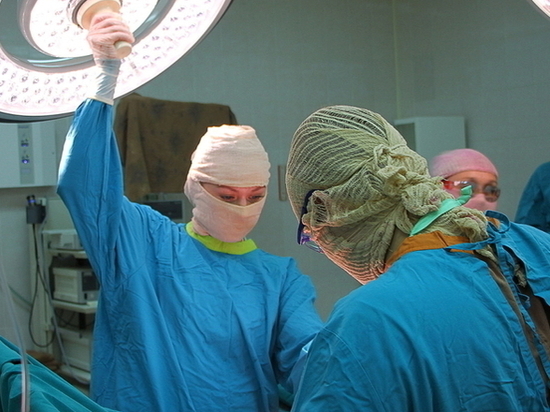 В Тюмени врачи прооперировали пациента с обширным поражением вен желудка