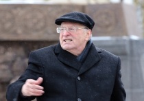 Лидер ЛДПР Владимир Жириновский заявил, что выборы в Госдуму, намеченные на сентябрь, скорее всего пройдут "в условиях карантина"