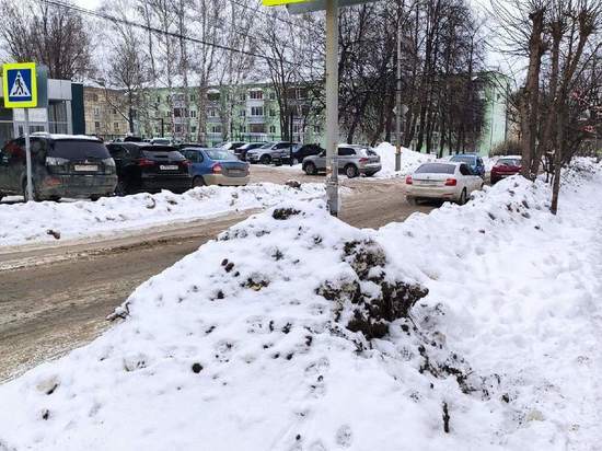 Рязанец в соцсетях пожаловался на вываленный грунт на улице Островского