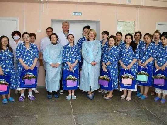 С рождением малышей поздравили молодых мам Серпухова