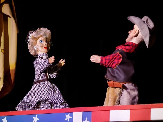 Театр кукол предупреждает псковичей о заменах в репертуаре