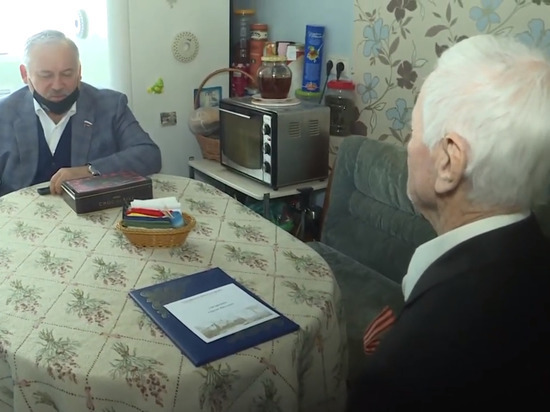 В Сочи Константин Затулин поздравил ветеранов с Днём защитника Отечества