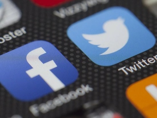 Twitter и Facebook возглавили "антирейтинг по деструктивному контенту"